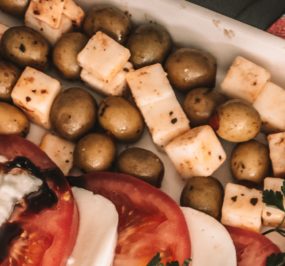 Antipasti mit BERTOLLI Aceto Balsamico di Modena Antipasti mit BERTOLLI Aceto Balsamico di Modena